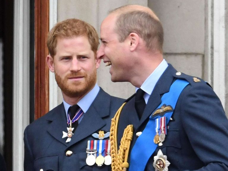 Prinz-Harry-packt-aus-William-machte-Witze-auf-der-Beerdigung-von-Queen-Elizabeth-